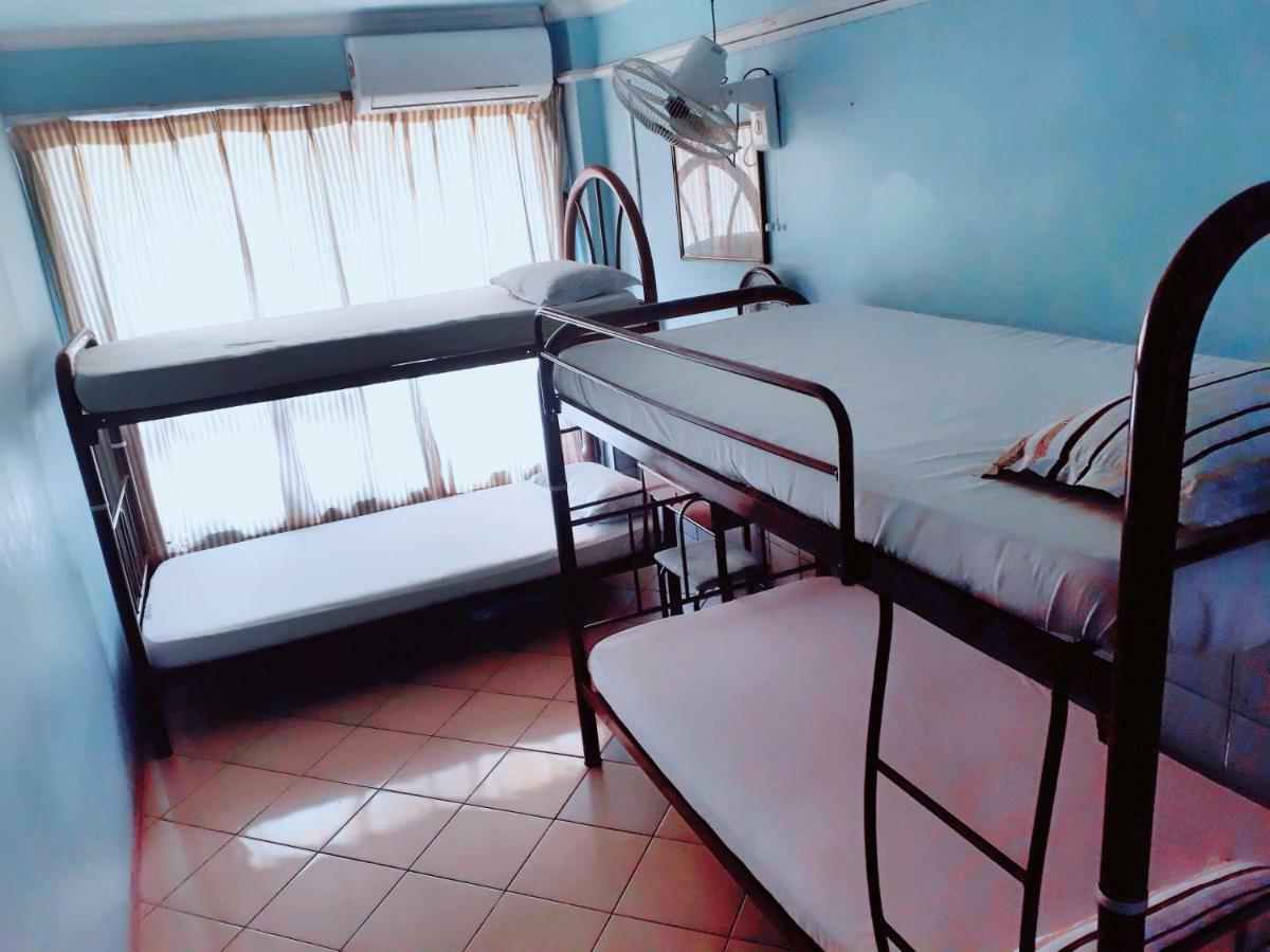 Rose Guesthouse Sandakan Extérieur photo